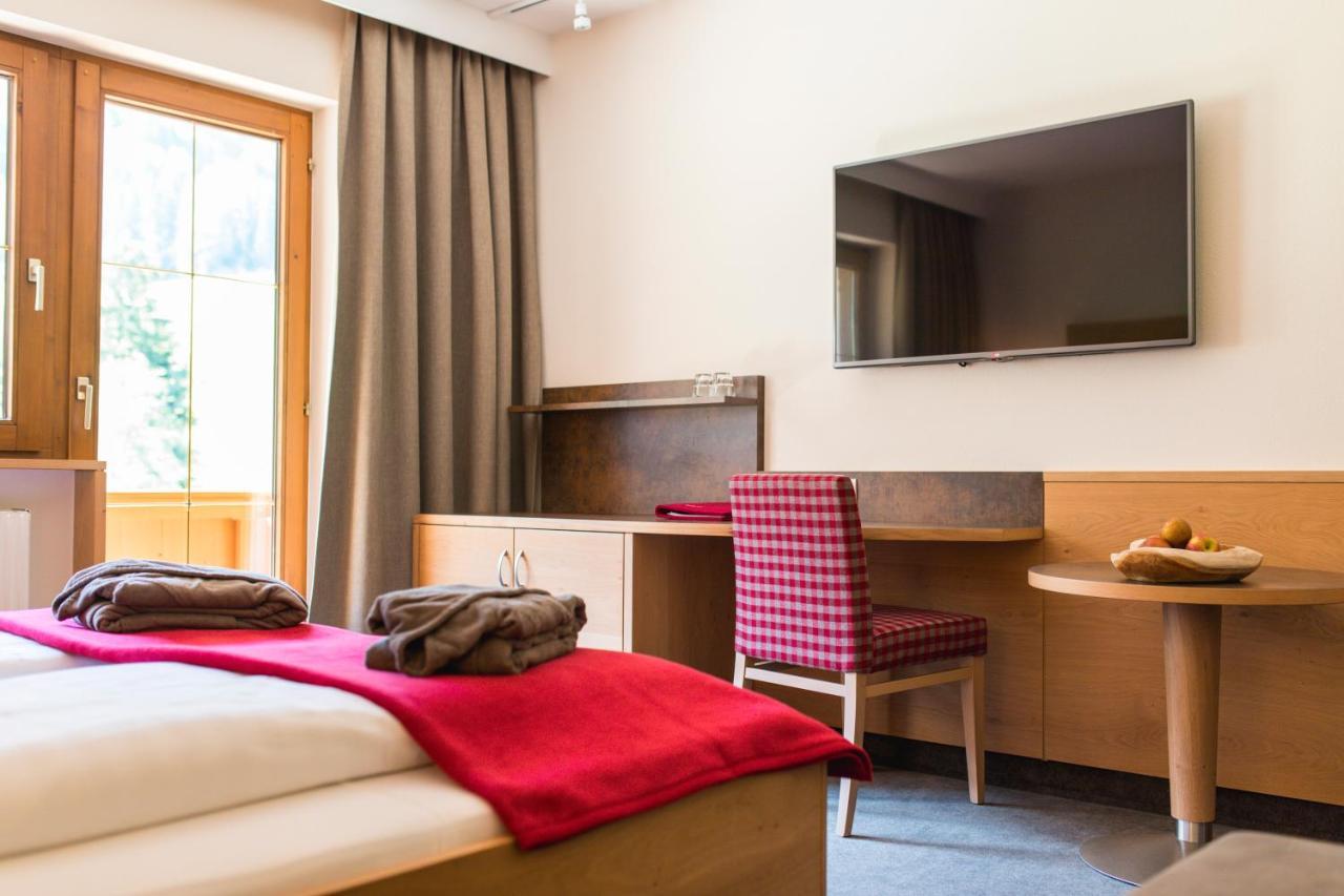Hotel Eden Tux Ngoại thất bức ảnh