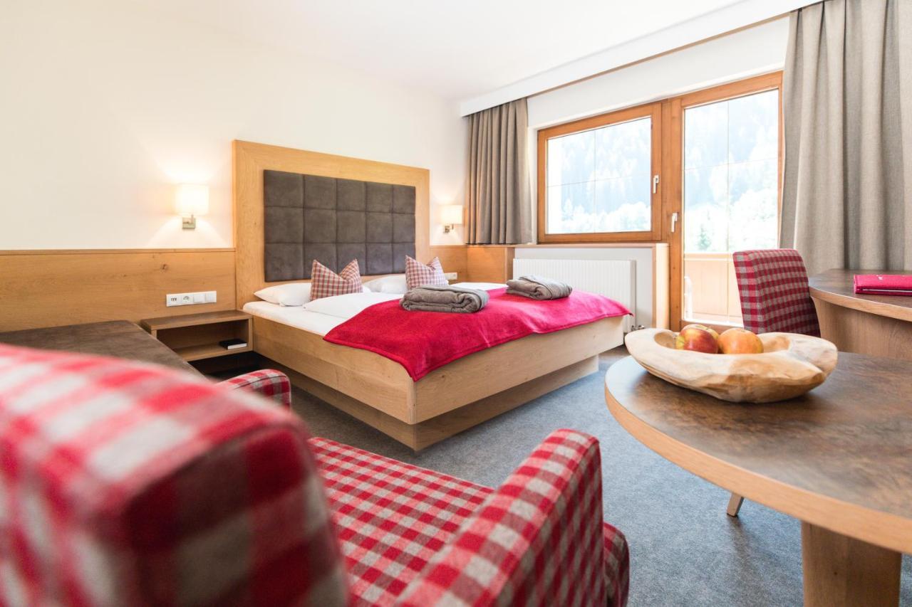 Hotel Eden Tux Ngoại thất bức ảnh